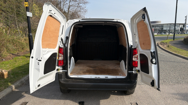 Vauxhall Combo Cargo Combo Diesel 1.5 Turbo D 100ps Prime H1 Van